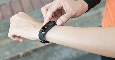 FROM ROBOTIC ARMS TO A PATIENT’S WRIST